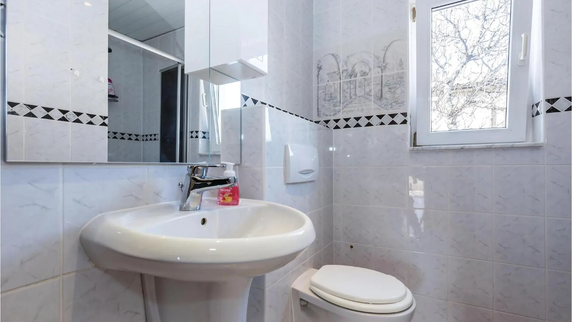 Stunning Home In Novi Vinodolski With Wifi Casa vacanze