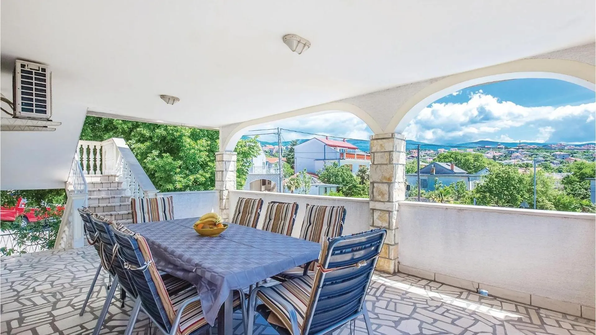 Stunning Home In Novi Vinodolski With Wifi 0*,